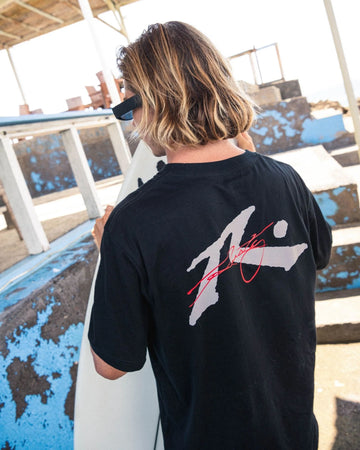 Rusty Sign Sealed Tee