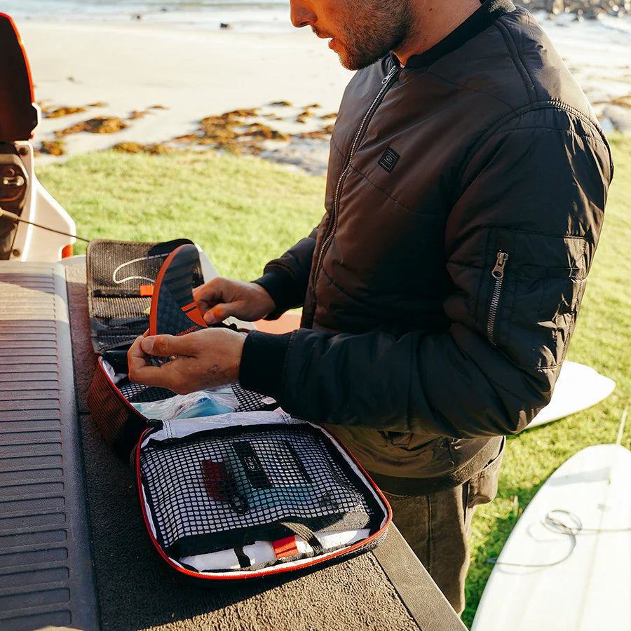 Ocean & Earth Fin Case