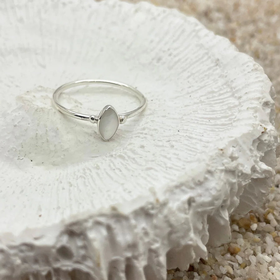 Miki Marquise Ring