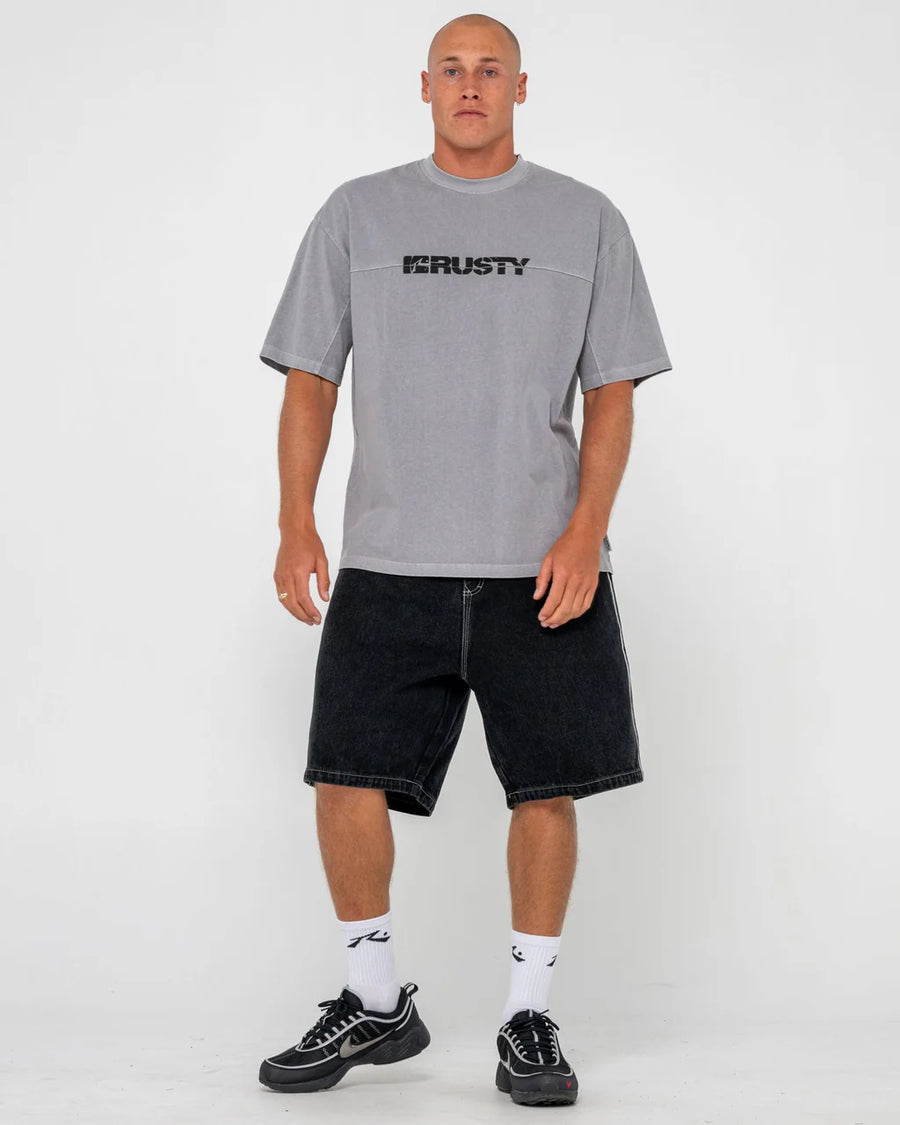 Rusty Commander Short Sleeve Tee