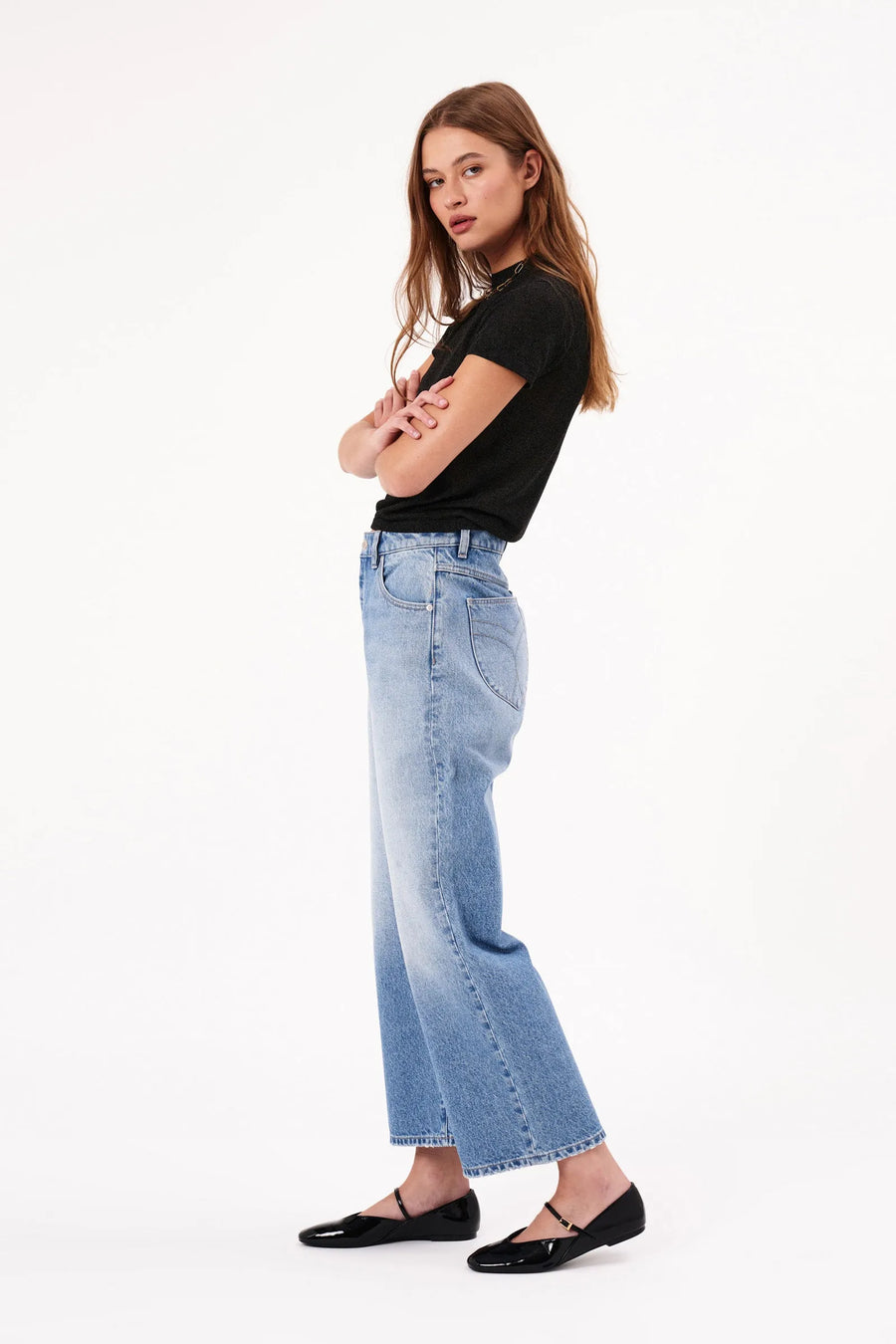 Rollas Classic Flare Crop Jean Sienna