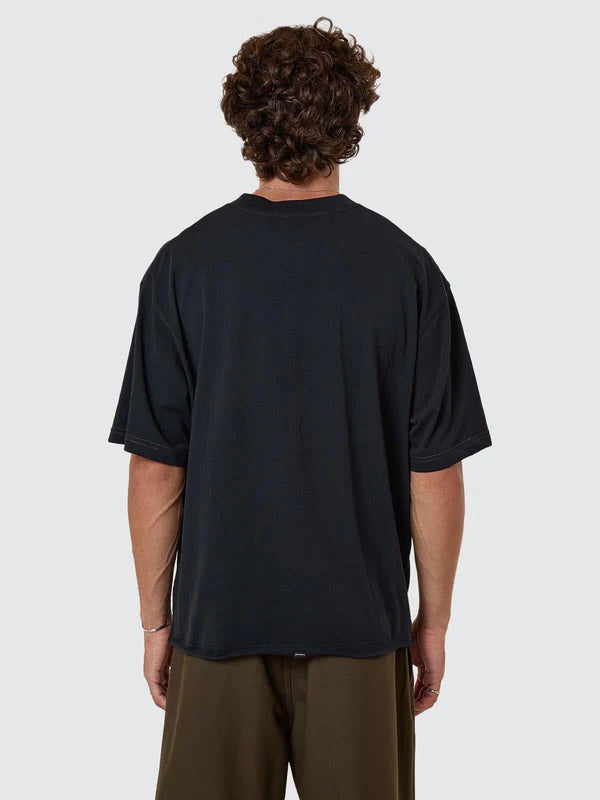 Thrills Metamorphic Daze Box Fit Oversize Short Raw Hem Tee